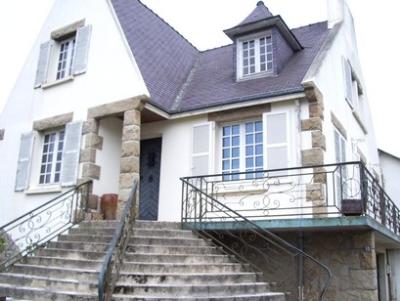 Maison St Brieuc - 4 pi�ce(s) - 140 m2