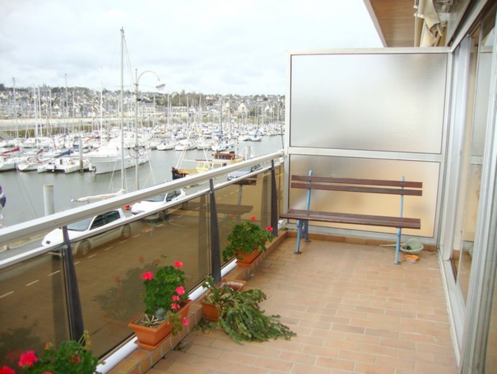 T4 DUPLEX avec terrasse vue mer et port