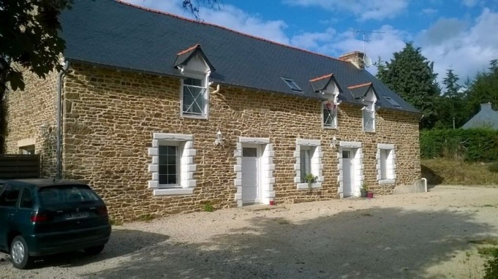 Long�re divis�e en 3 logements