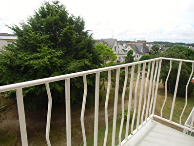 T4 avec balcon et cave