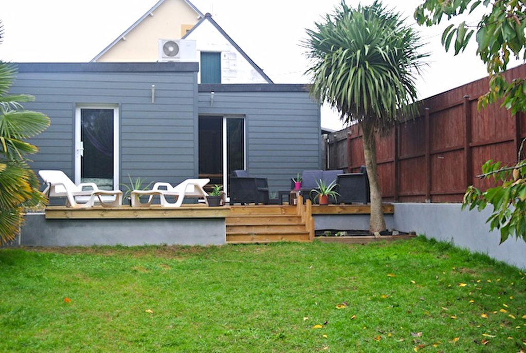 Maison de ville r�nov�e, terrain 537m2