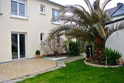 Maison de ville sur 295m� de terrain