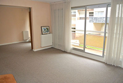 T4 de 77m2 , balcons, grenier et parking