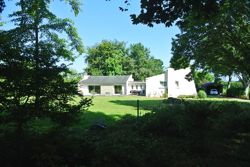Maison d'architecte, terrain 6736m2