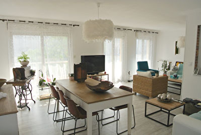 T5 de 114m2, balcon, garage, cave