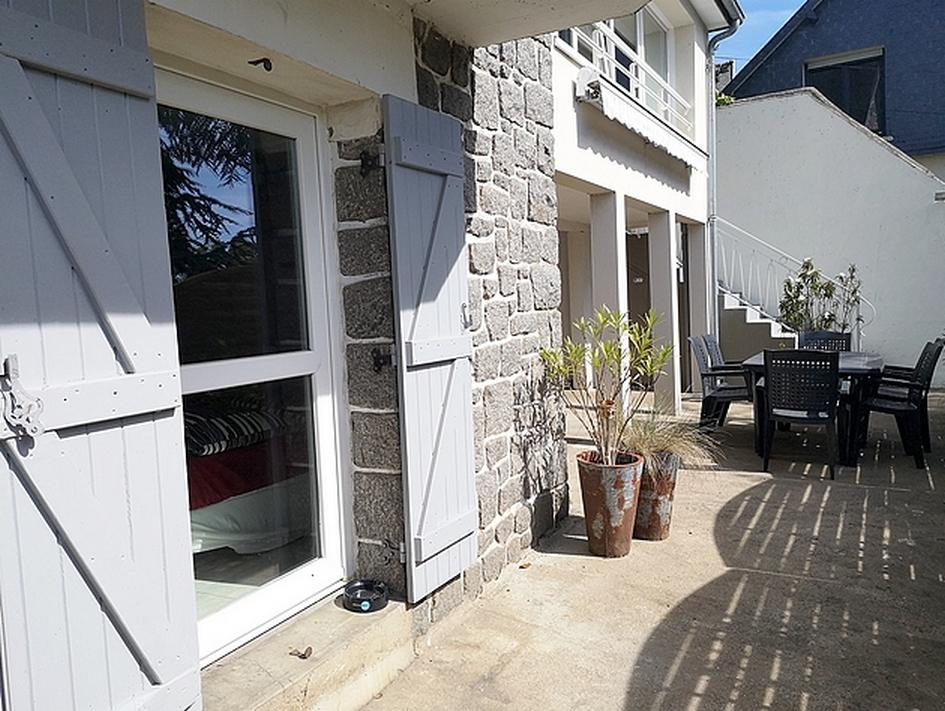 Belle maison de ville, jardin, garage