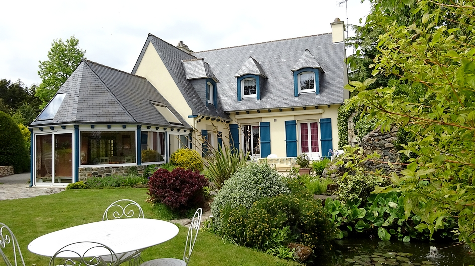 Belle maison familiale, 7200 m� de terrain