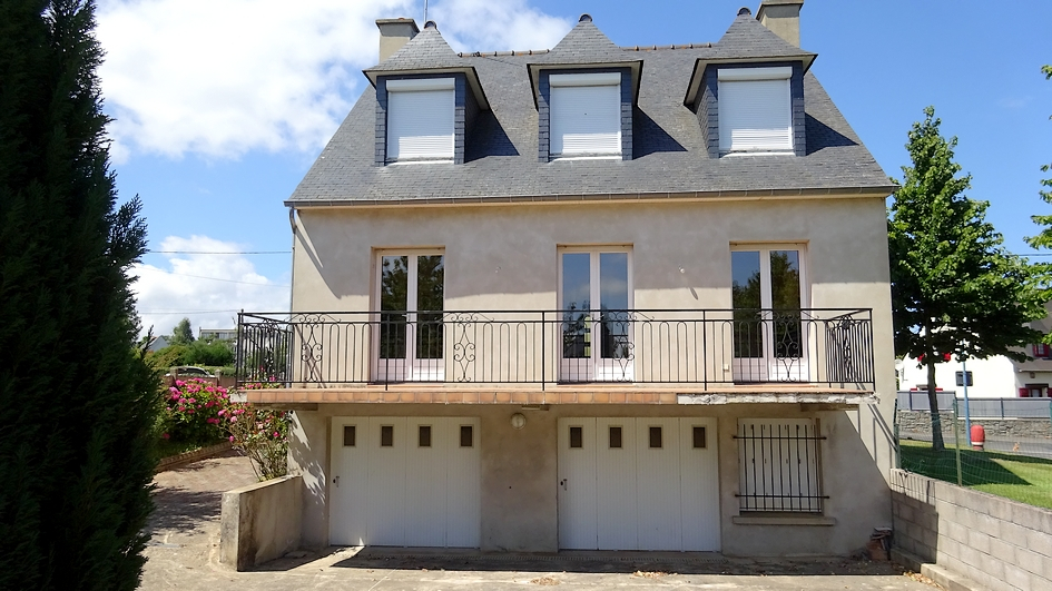 Maison traditionnelle, terrain 859m2