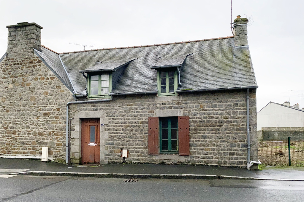 Maison en pierres, terrain 496m2