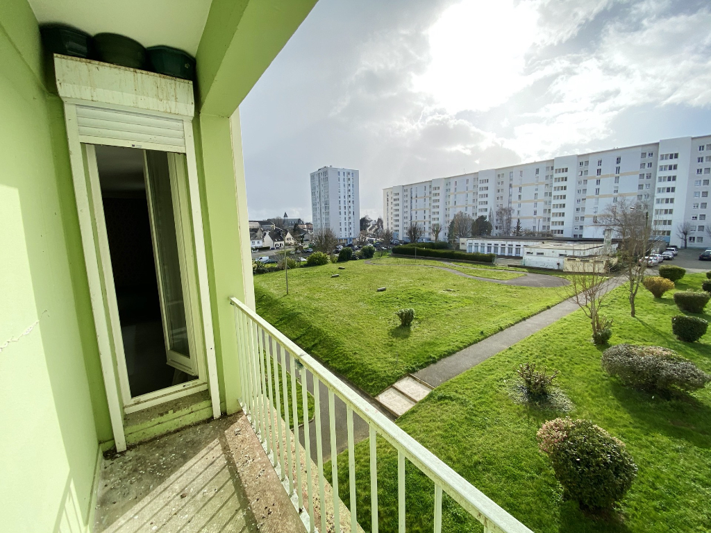 Appartement T4 de 66m2, balcon, cave