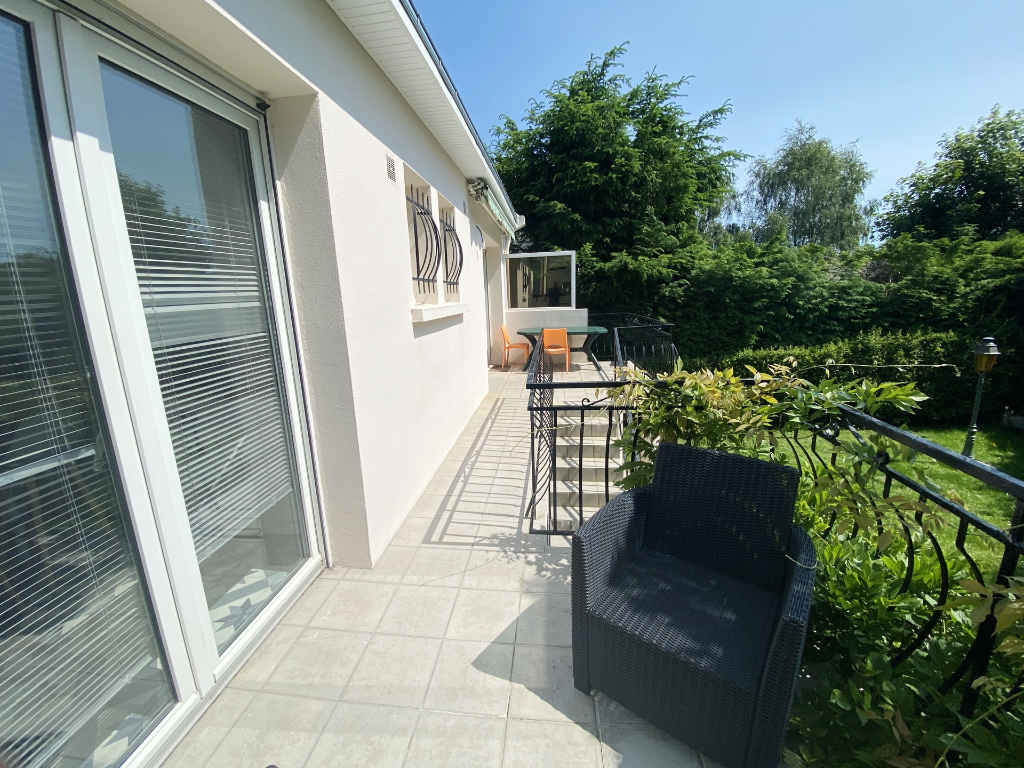 Jolie maison r�nov�e, terrain 353m2