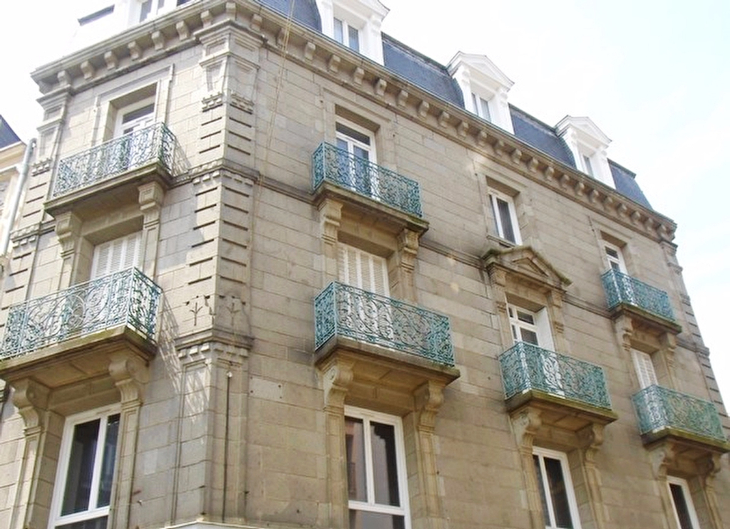 Local commercial Saint-brieuc