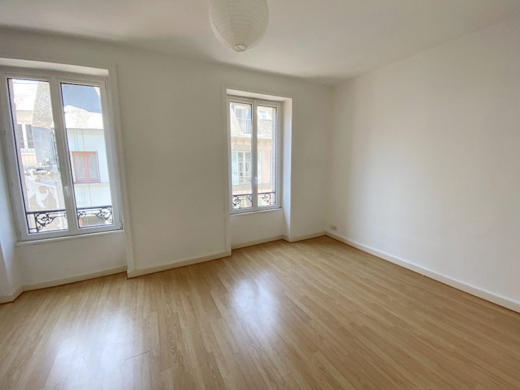 Immeuble pour investisseurs, plein centre