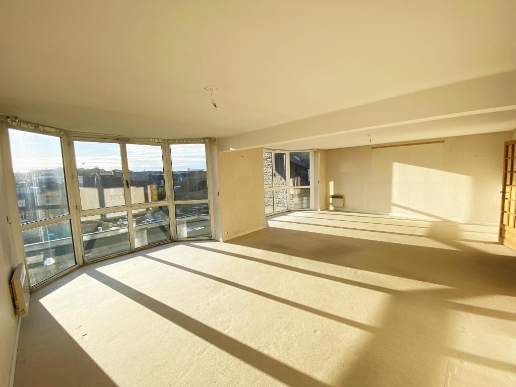 T3 de 101m2 avec garage et parking