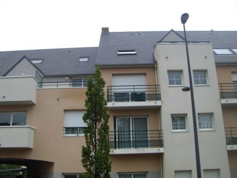 Appt T1 bis avec terrasse, cave, parking