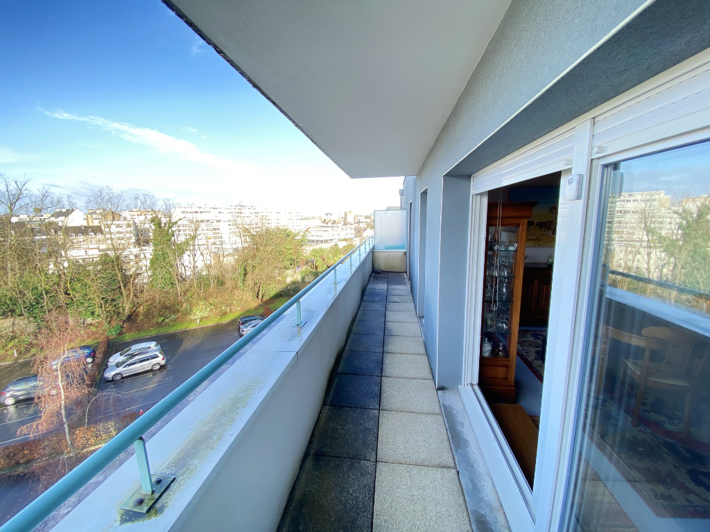 T3 de 77m2, terrasse, garage