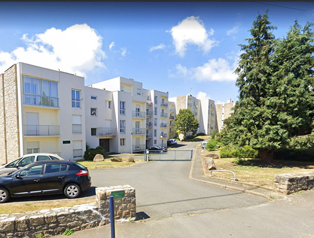 Beau T3 avec balcon et parking