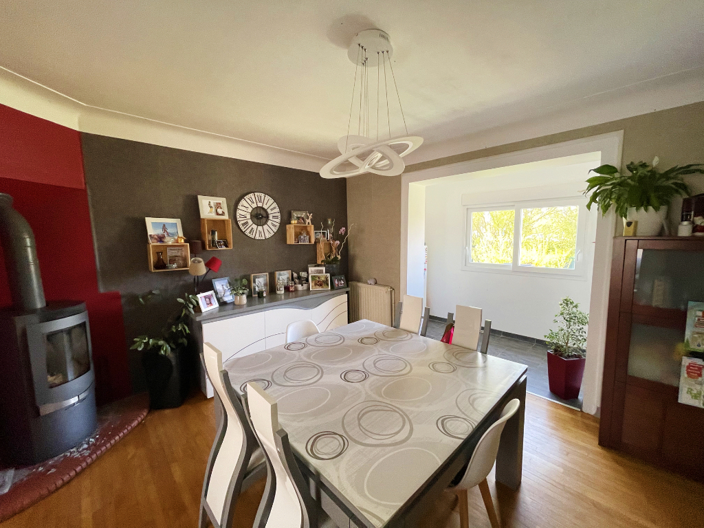 Maison avec extension, terrain 451m2