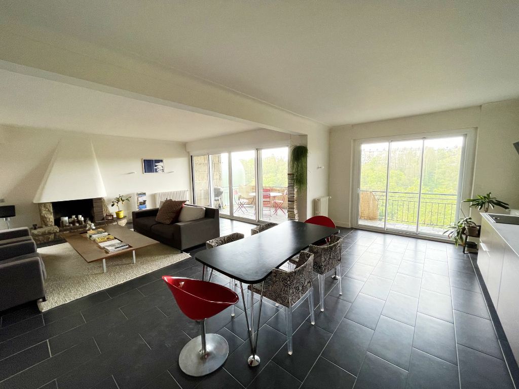 T4 de 137m2, terrasse, garage