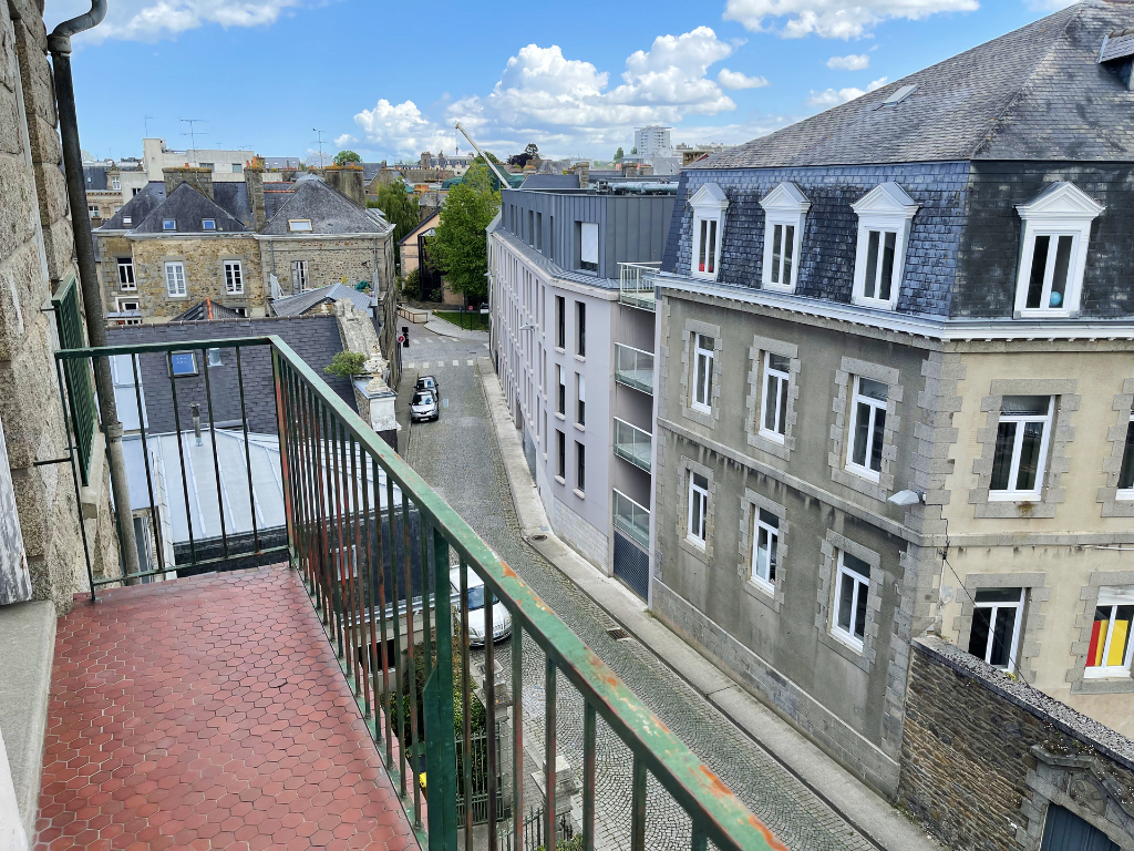 T3 de 75m2, balcon, garage