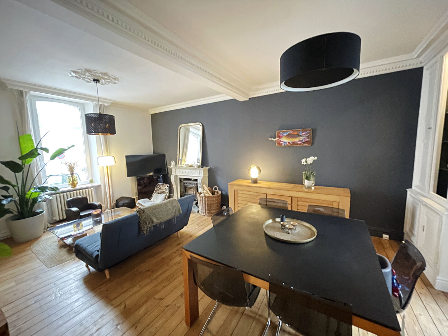 Maison de ville r�nov�e avec terrasse