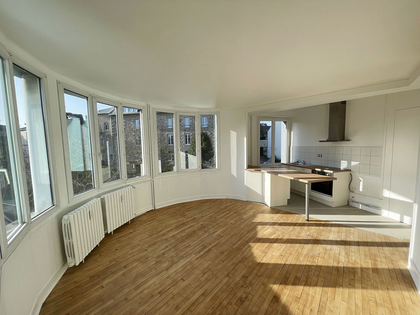 Beau T3 r�nov� au 3�me �tage, cave