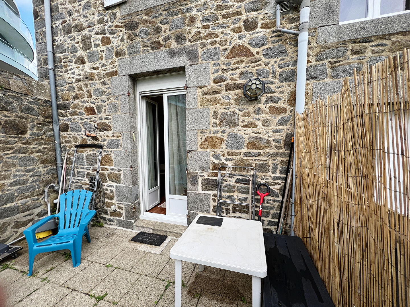 Appartement T2 avec terrasse et jardin