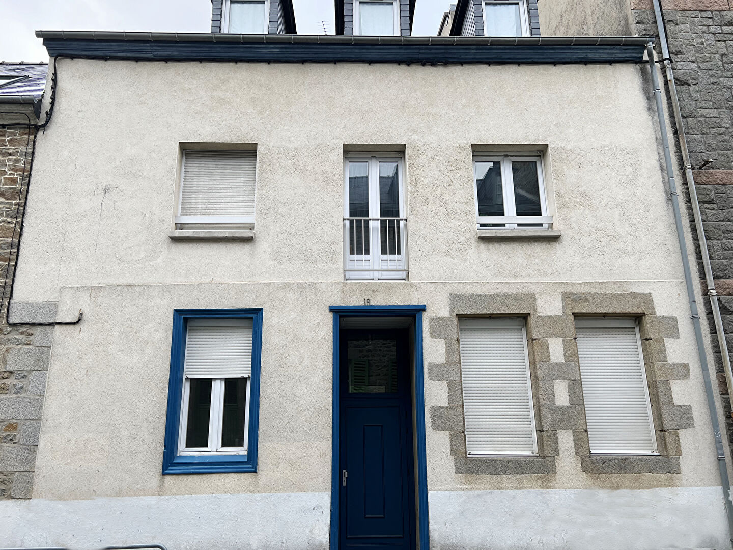 Immeuble pour investisseurs, proche centre