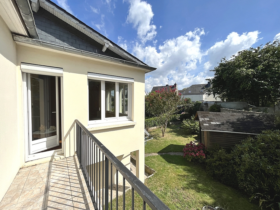 Traditionnelle avec T2 ind�pendant et jardin clos au sud