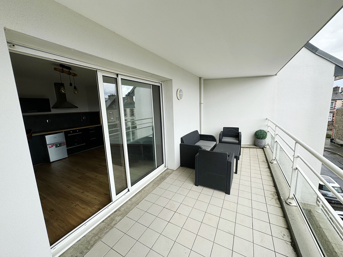 Appt T2 avec terrasse, parking et cave