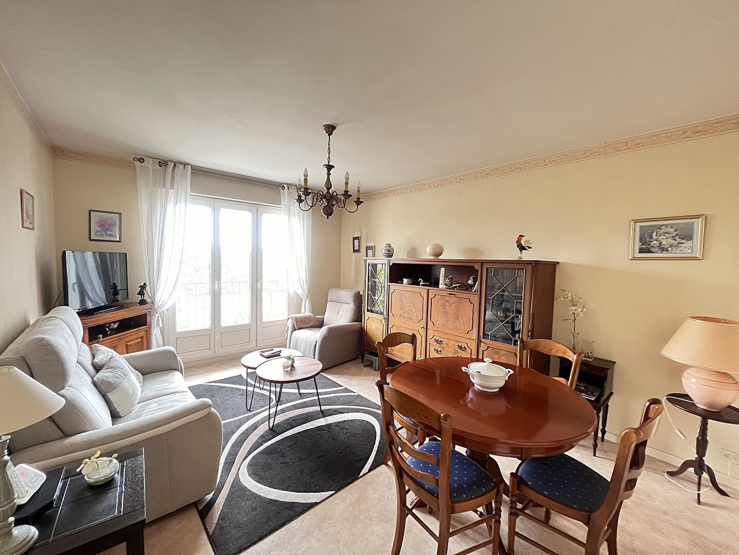 T3 de 62 m� avec balcon, vue d�gag�e