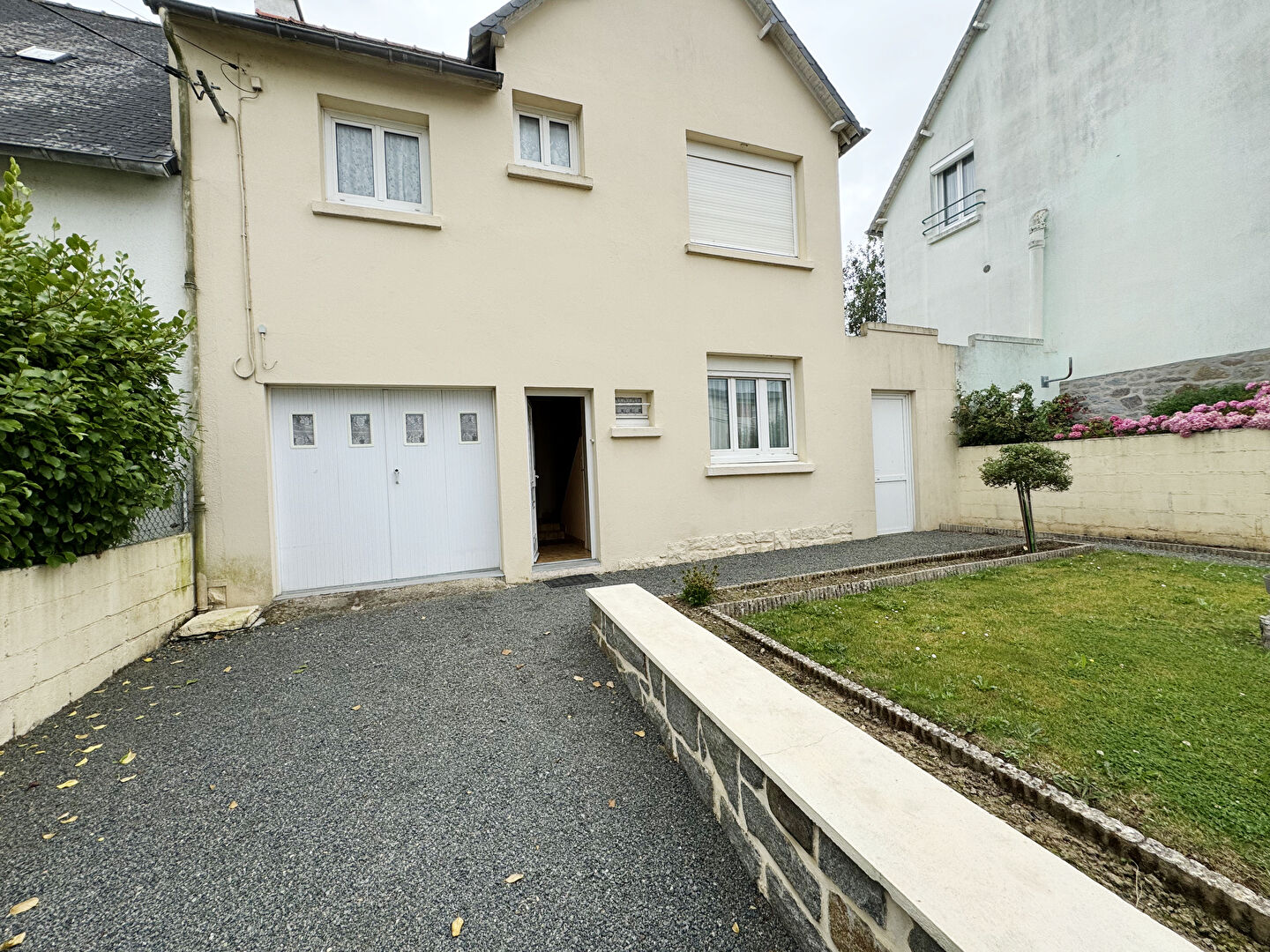 Maison de 1956, terrain de 454m2