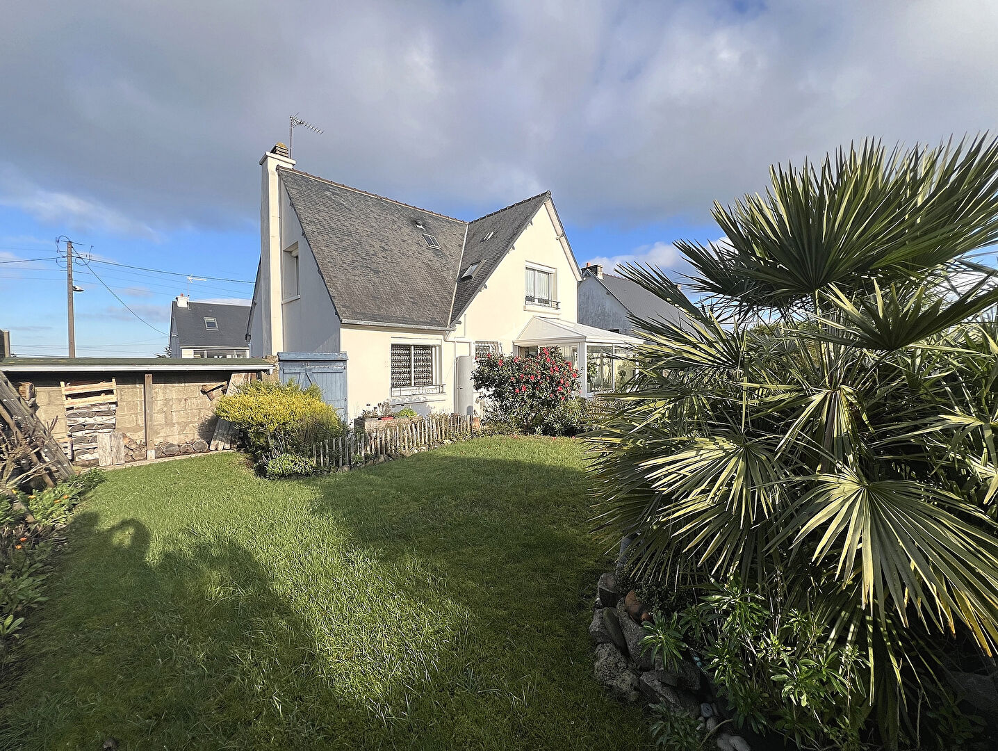 Maison de 1950, terrain clos 973m2