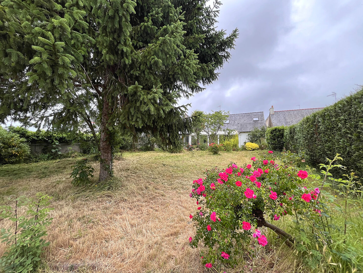 Maison de ville avec jardin et garage