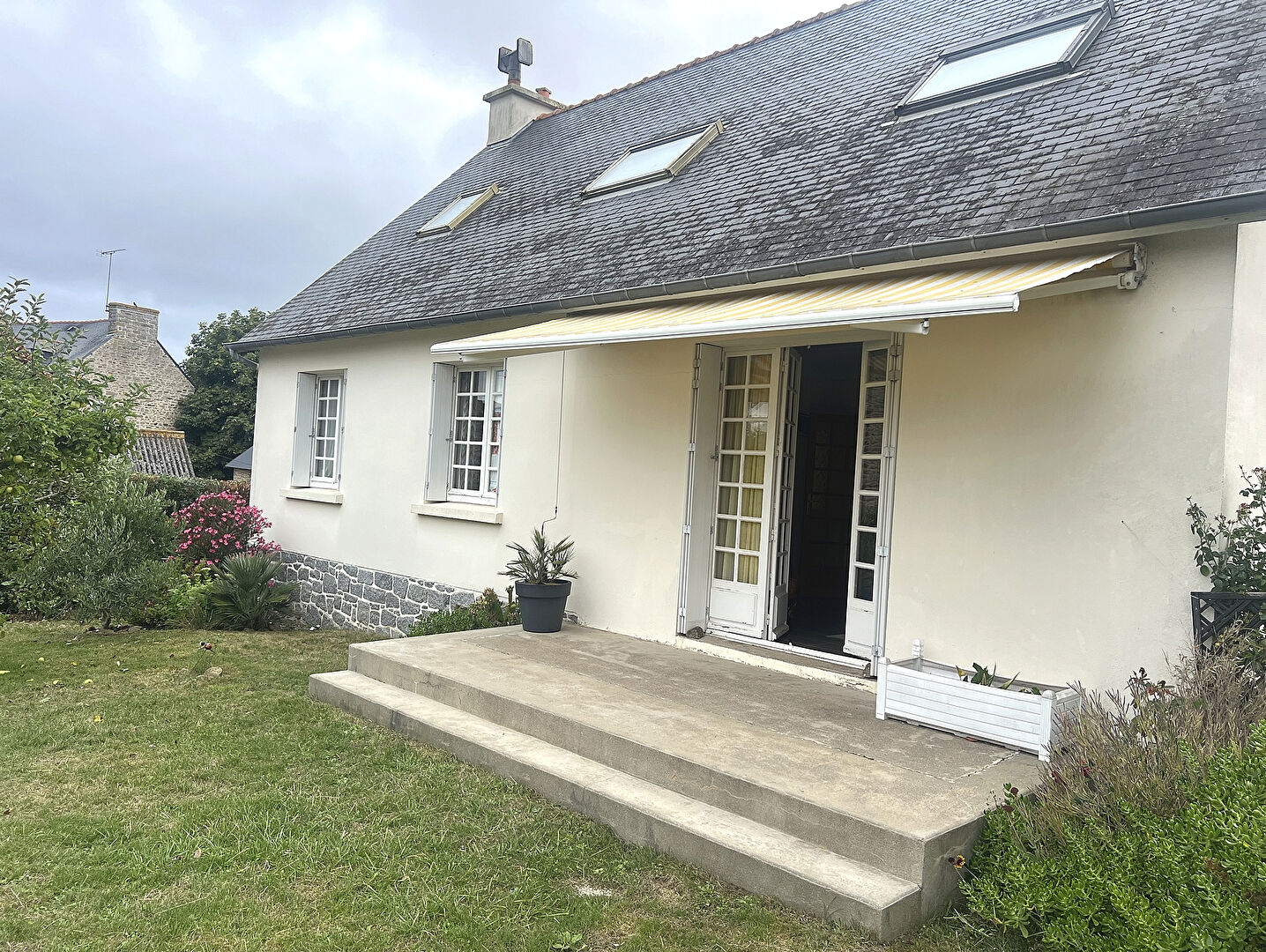 Traditionnelle de 1969 sur 454 m2 de terrain