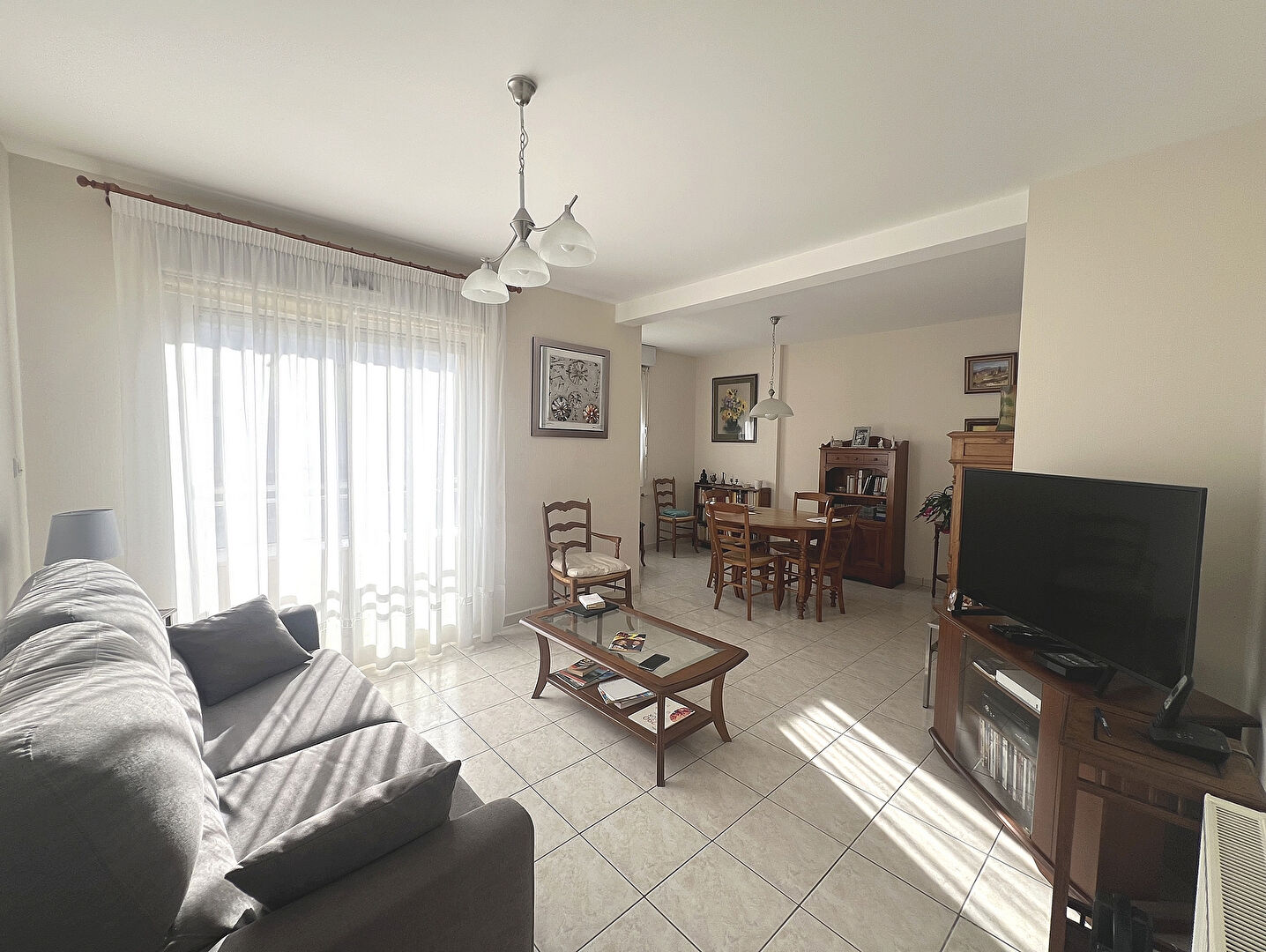 T4 de 85m2, balcons, garage