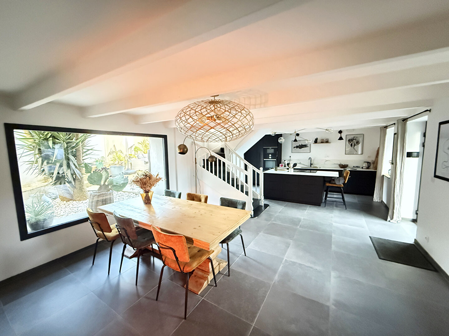 Jolie maison r�nov�e avec terrasse/jardinet