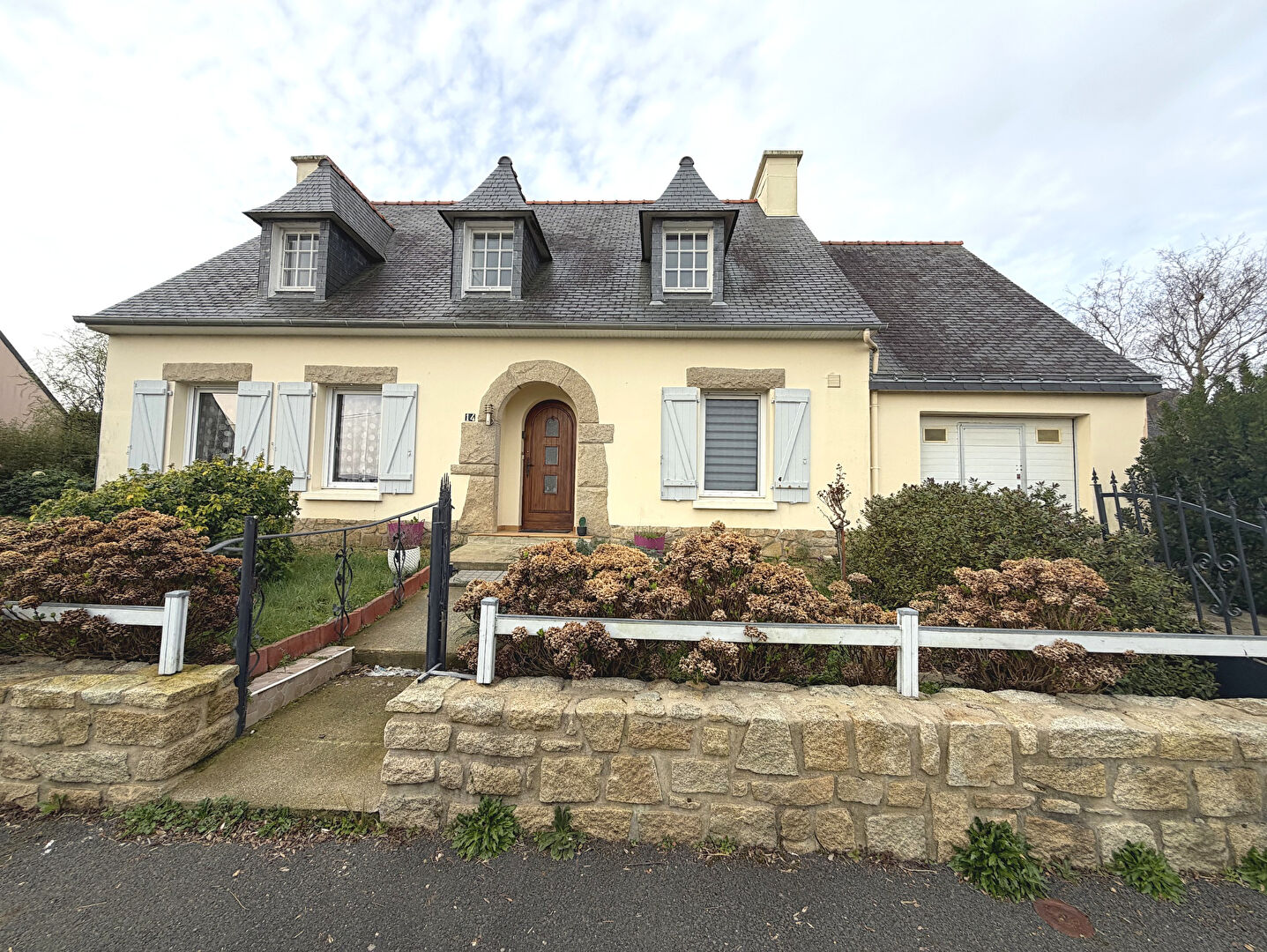 Jolie maison r�nov�e, jardin et garage