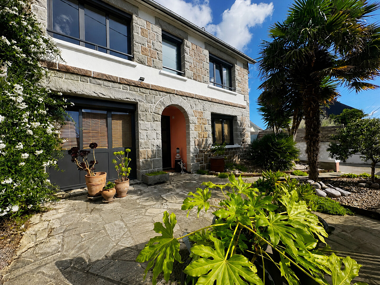 Maison r�nov�e en 2024, terrain 480 m2