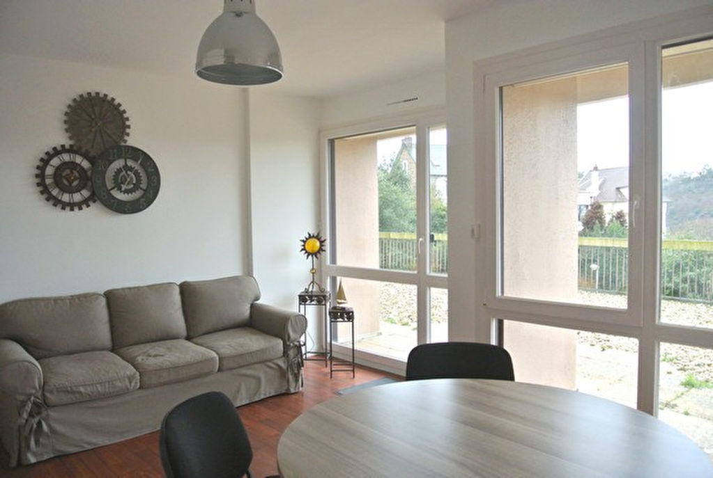 T2 de 42m� avec terrasse et garage