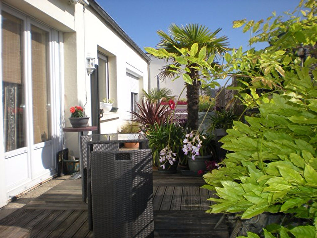 T3 au dernier �tage, terrasse de 40m2